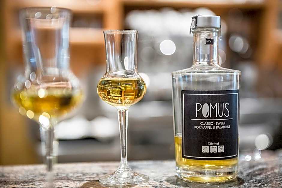 Saldur Small Active Hotel