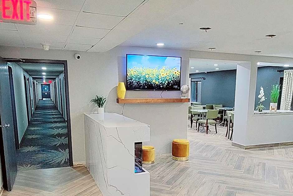Days Inn by Wyndham Pleasant Prairie Kenosha