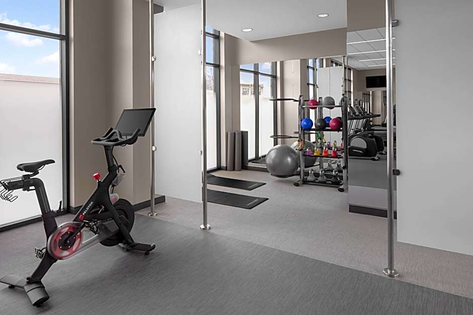 Courtyard by Marriott Lansing Downtown