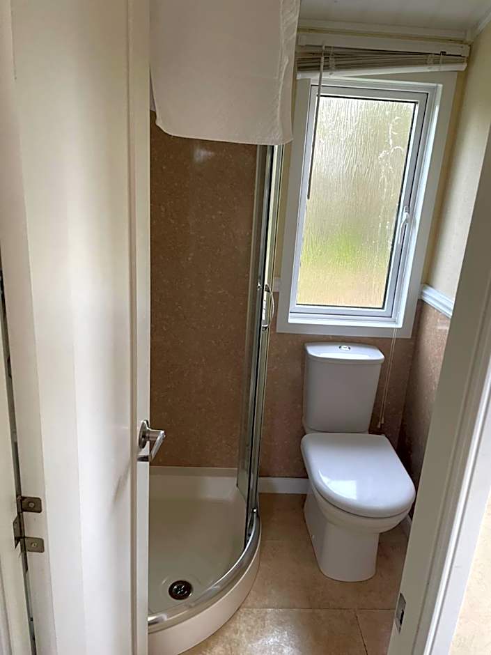 Labernum Lodge - Springhouse Country Park