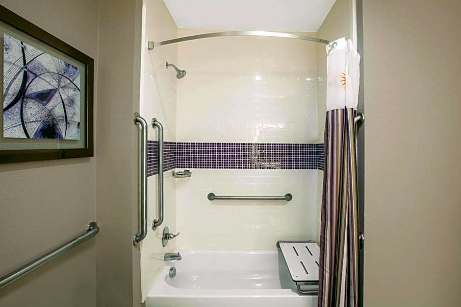La Quinta Inn & Suites by Wyndham Kingsville