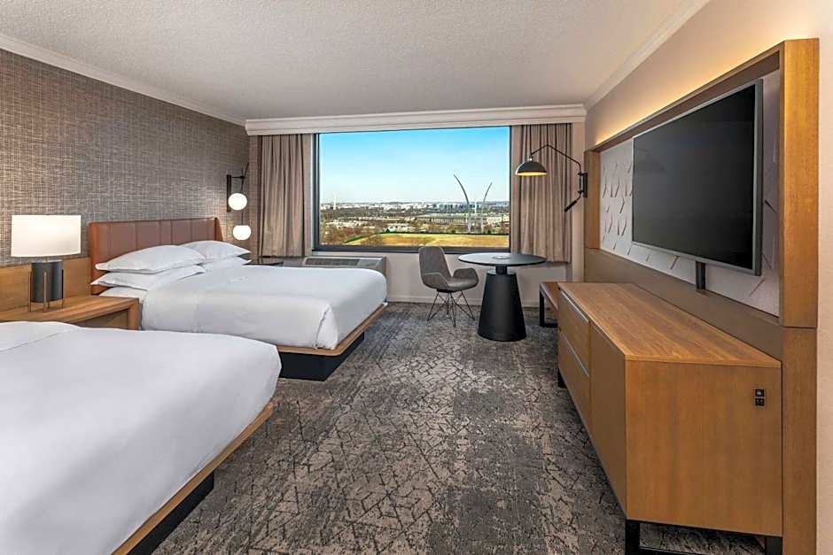 Photo 1 of 4 of 2 Double Beds Guestroom, City View