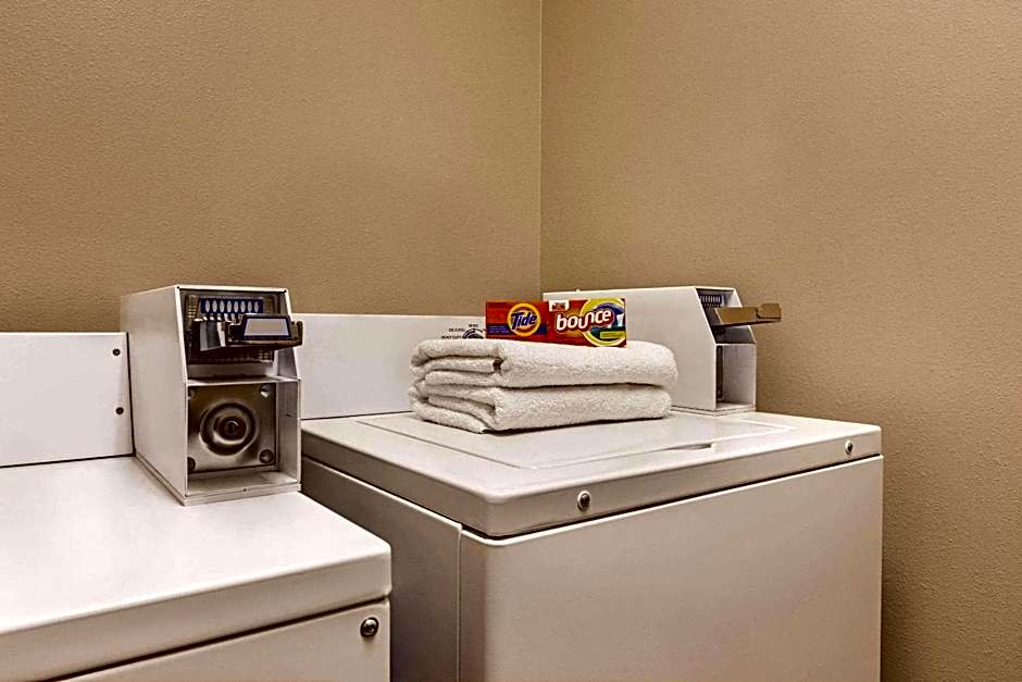 Country Inn & Suites by Radisson, Albert Lea - Austin