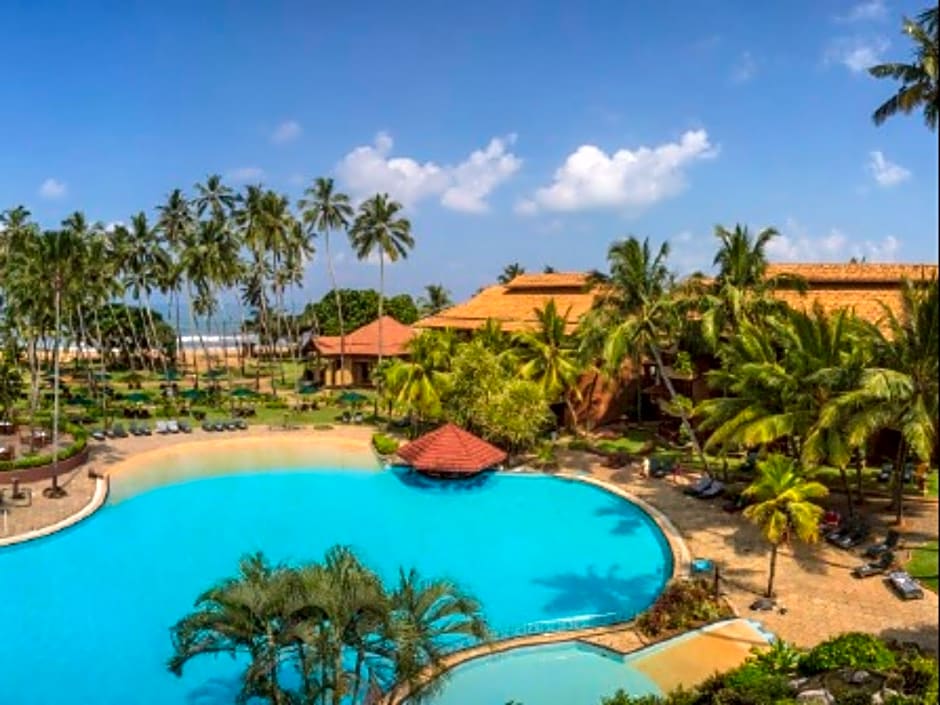 Royal Palms Beach Hotel