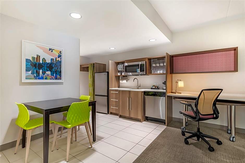 Home2 Suites by Hilton Atlanta Airport North East Point, GA