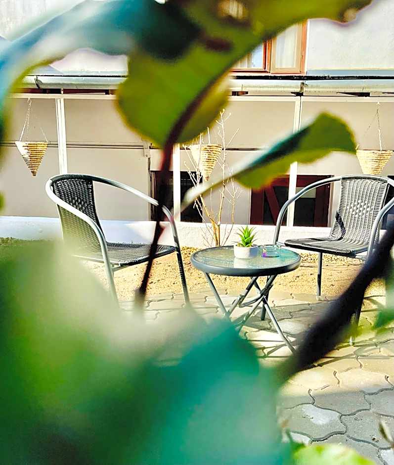 Cozy Hideout - Condo Hotel