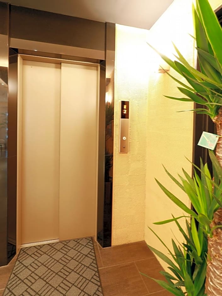 Toyama Town Hotel