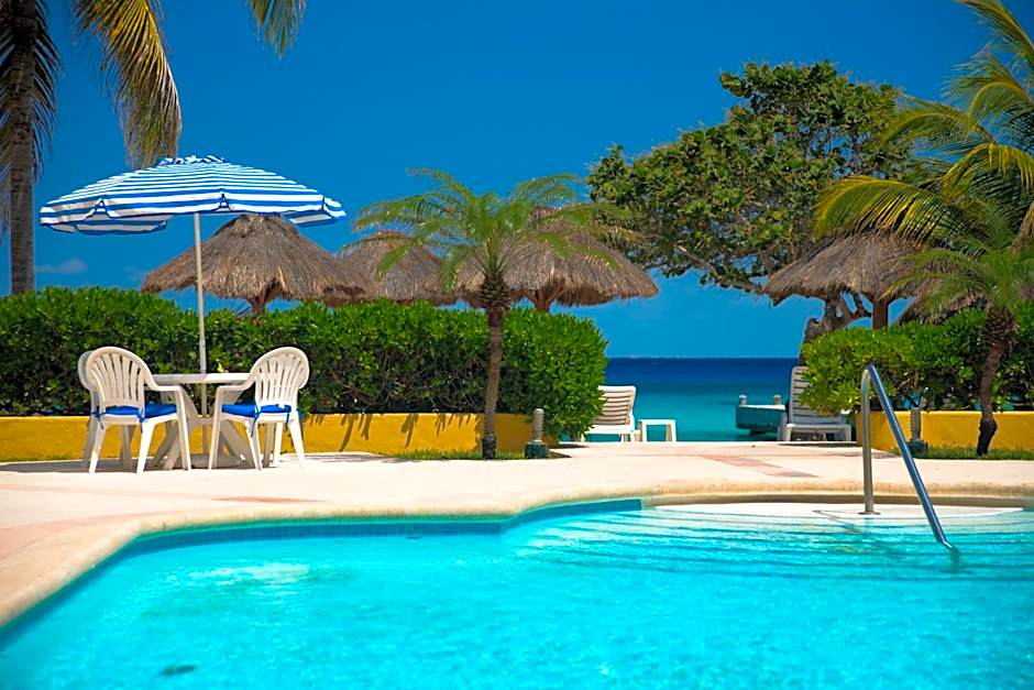 Playa Azul Golf & Beach Resort