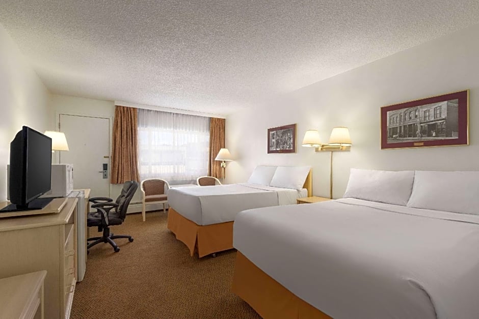 Travelodge by Wyndham Calgary South