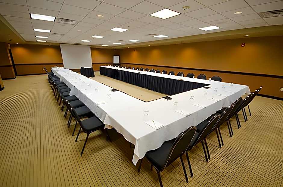 Holiday Inn St. Paul Northeast - Lake Elmo By IHG