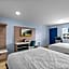 Travelodge by Wyndham Fairplex Pomona