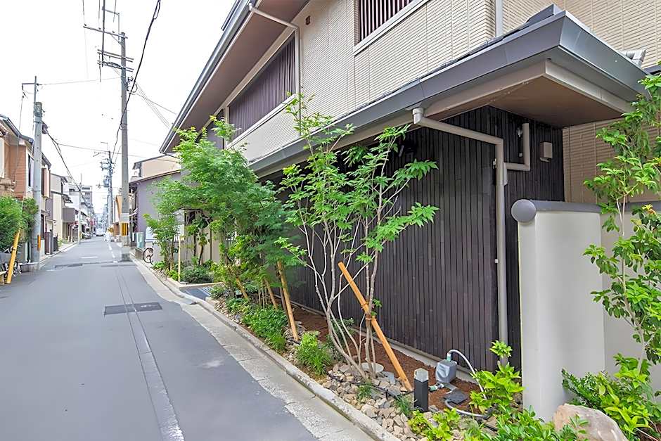 Karasuma Rokujo Hotel