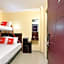 Super OYO 90562 J Hotel PJ