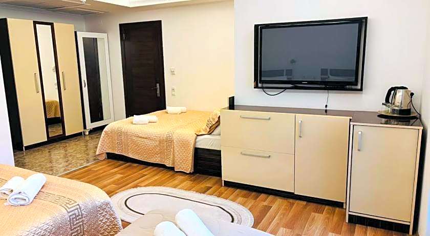 Argo Hotel