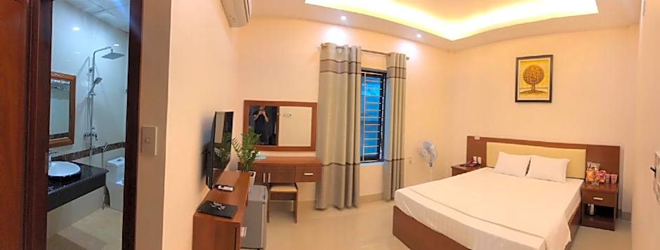 Binh Minh Riverside Hotel