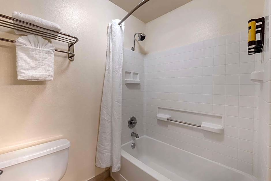 Best Western Plus Orchid Hotel & Suites