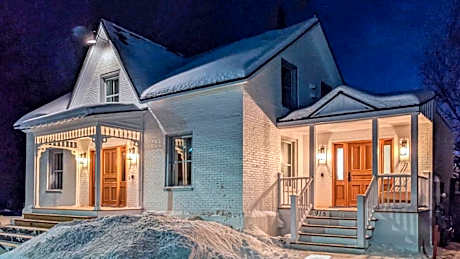 Maison ancestrale complètement rénovée 4 chambres