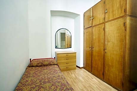 Standard Single Room with Shared Bathroom
