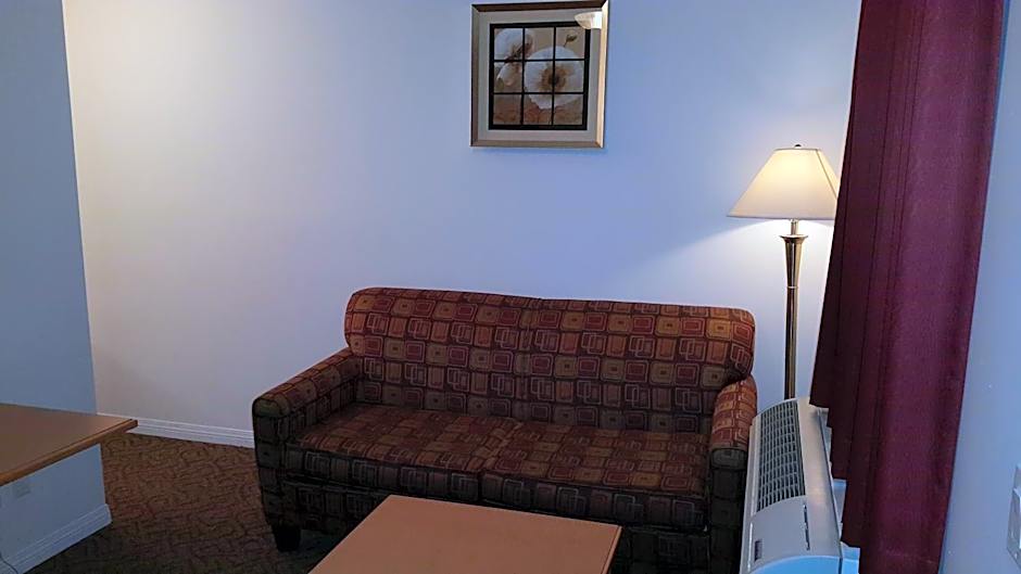 Photo 1 of 5 of Junior Suite