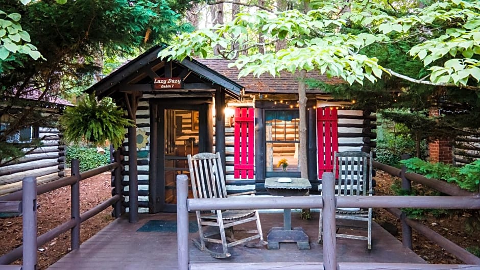 Log Cabin Motor Court