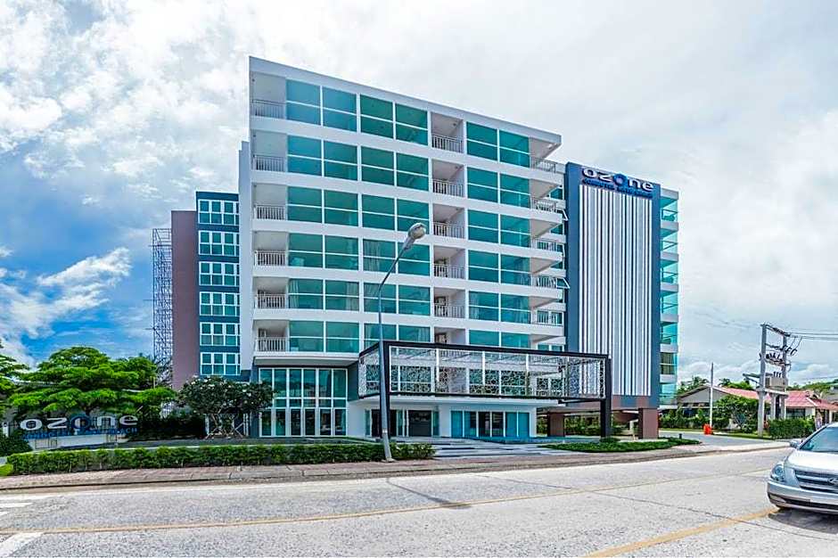 Ozone Condotel Kata Beach by Alpina