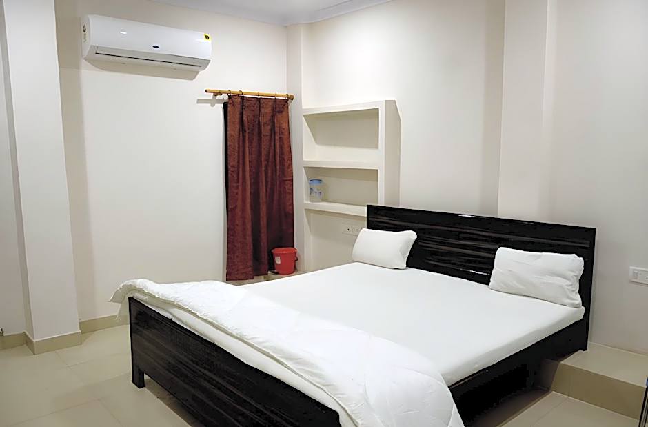 Atithi Niwas – Allahabad, MD