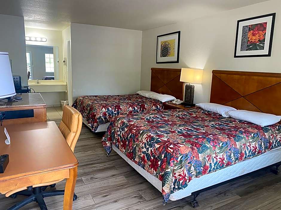 Cedar Creek Inn