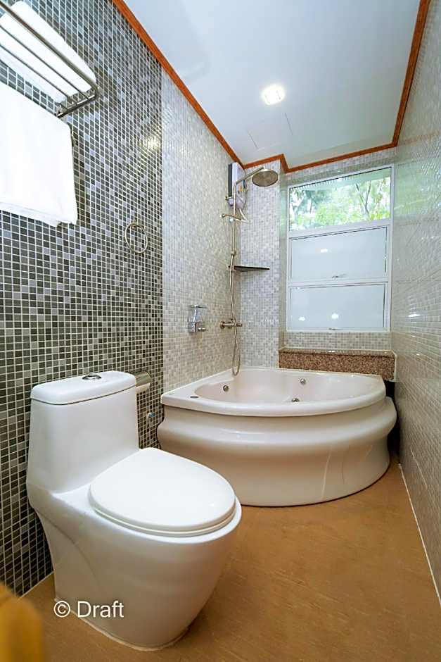 Beach Breeze and spa