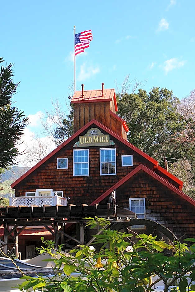 Apple Farm Inn
