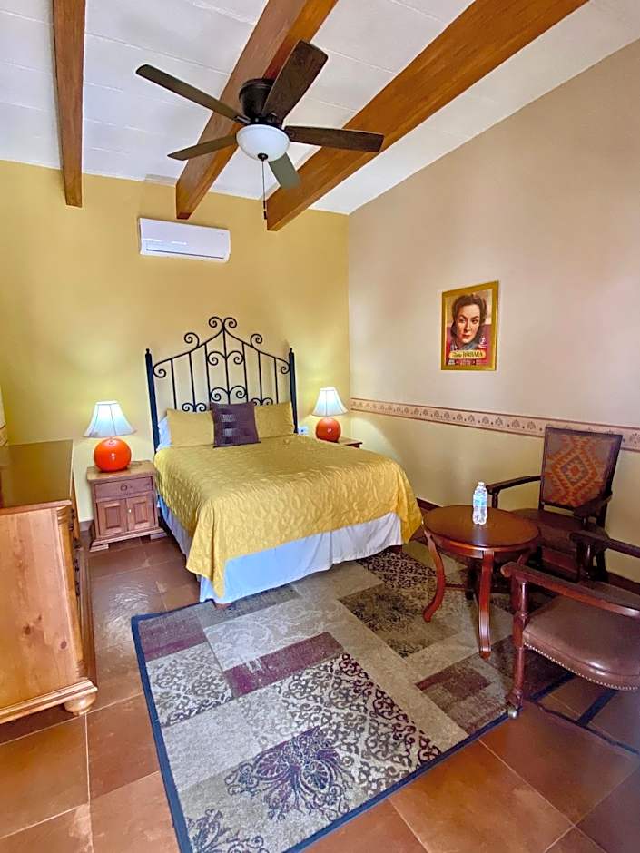 Hotel Casa María Félix