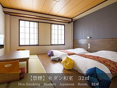 Twin Room with Bathroom