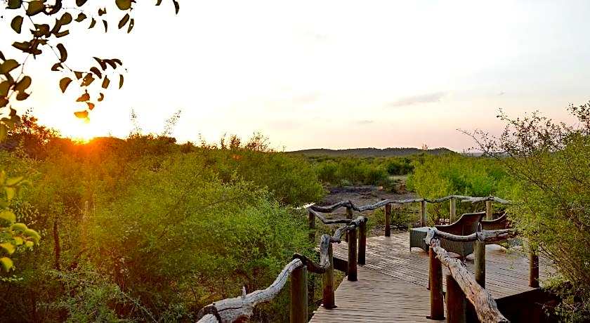 Motswiri Private Safari Lodge