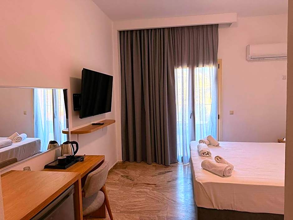 Lili Hotel