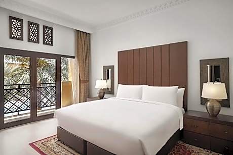 1 Bedroom Suite