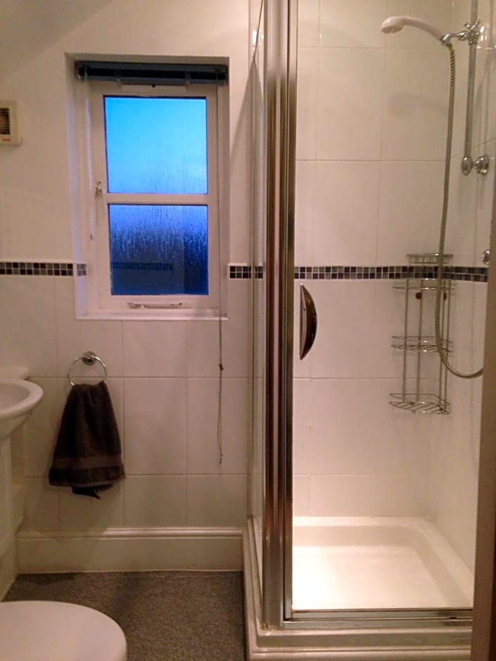 Rebels Hide -Self check in rooms