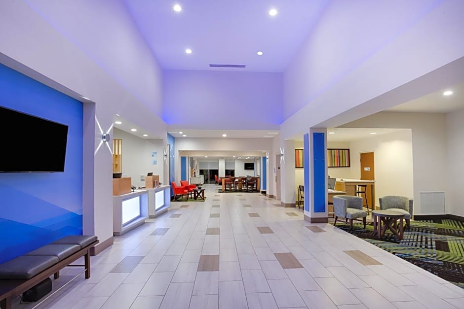 Holiday Inn Express & Suites FLEMING ISLAND