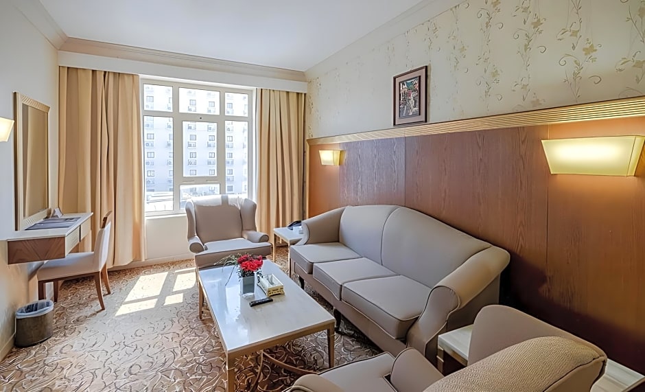 Dhiafat al raja hotel