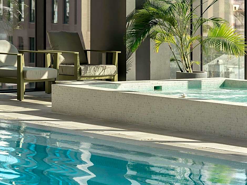 Pullman Tbilisi Axis Towers