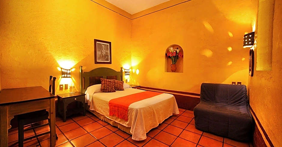 Hotel Azucena
