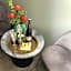 Happy Inn Rooms & Suites