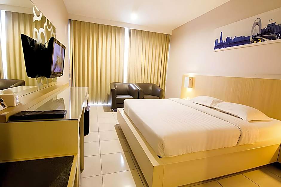 Royal Hotel N' Lounge