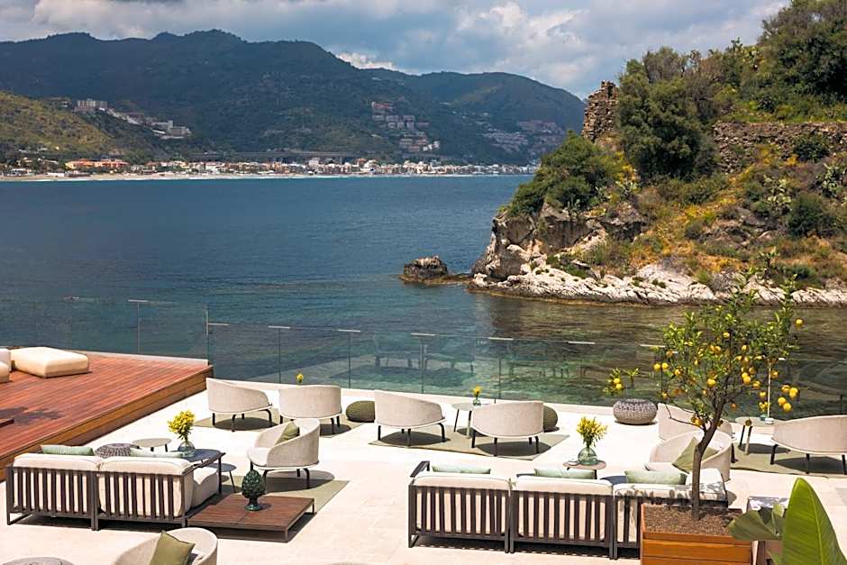 Atlantis Bay - The Leading Hotels of the World