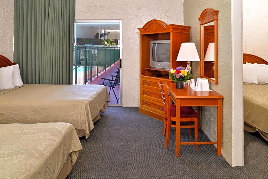 Americas Best Value Inn Loma Lodge