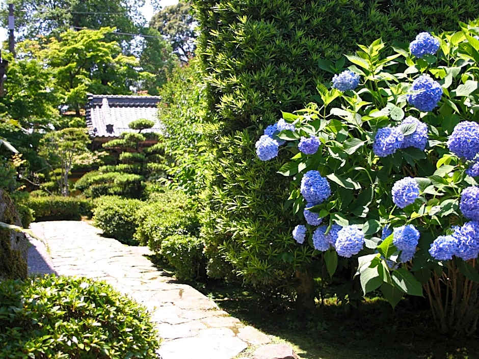 Hotel Hachiman