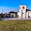 Super 8 by Wyndham Houston NW Beltway 8