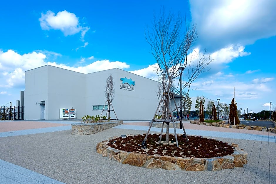 WeBase Takamatsu