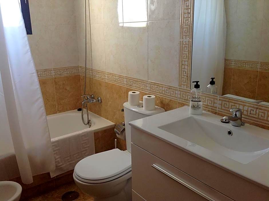 Playamarina 1 Reception