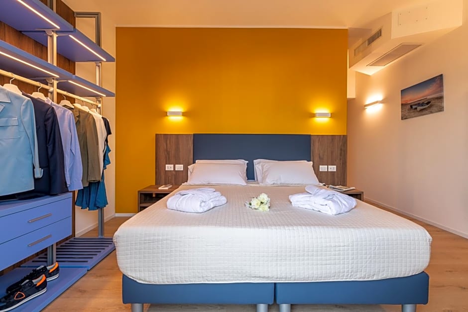 Hotel Mondial