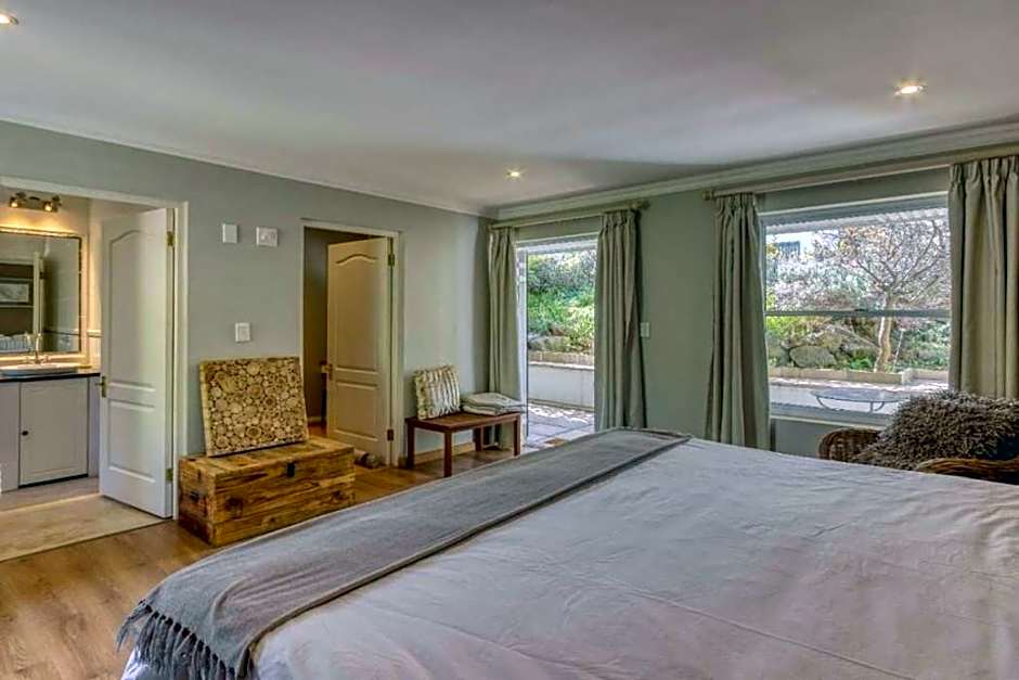 Explorer Guesthouse