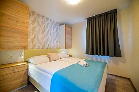 Premium Family mobile home sea side